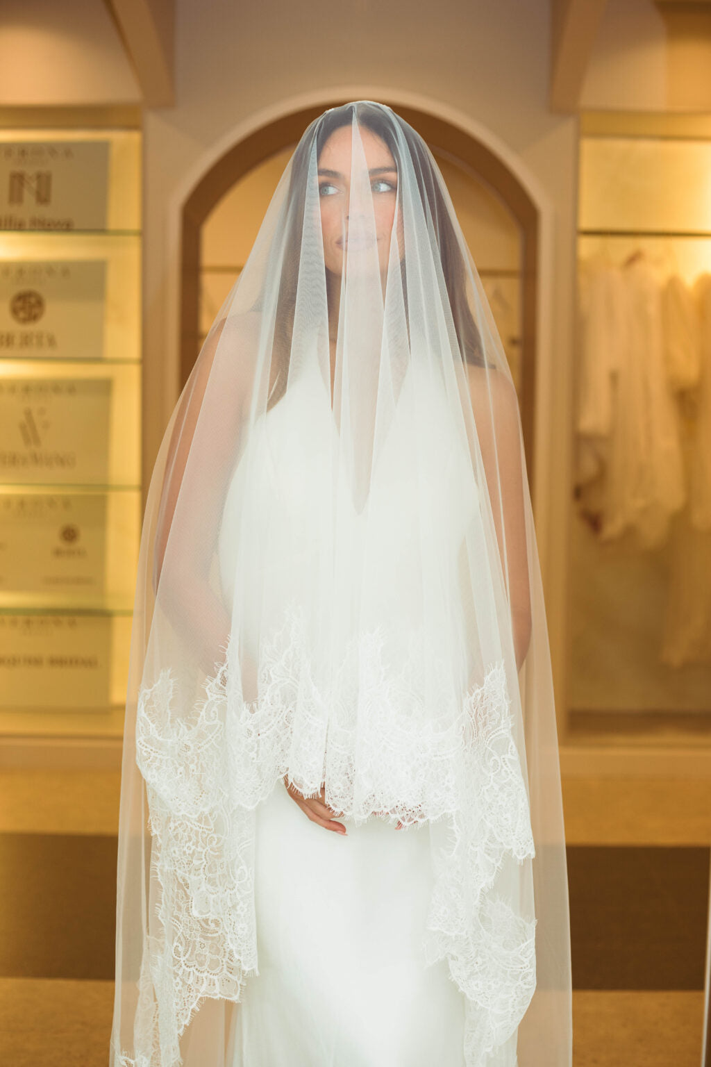 Indi Blusher Veil