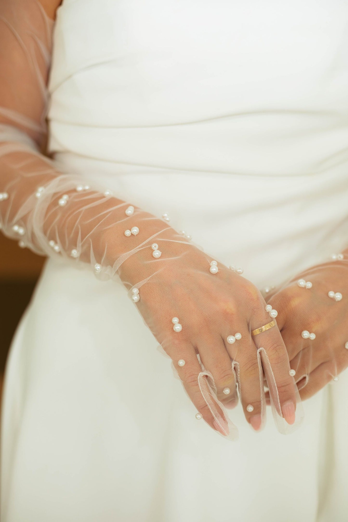 Seema Gloves
